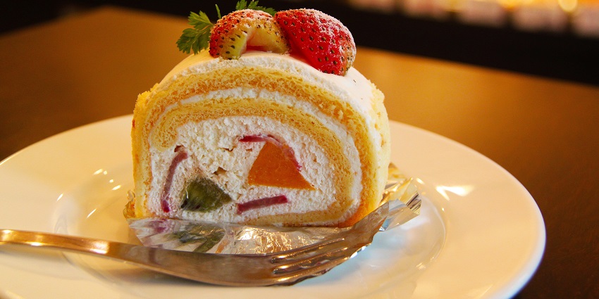 French-Swiss cuisine with stunning ambience at a cafe near the Olympic Museum Lausanne.