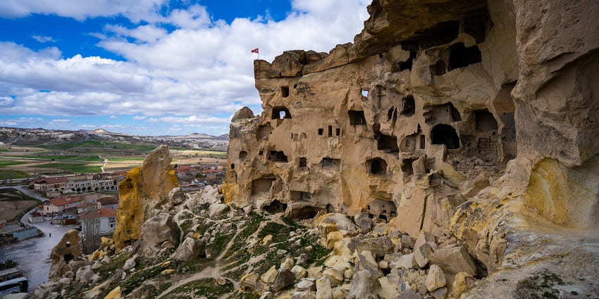 Luxurious cave rooms, antiques, art, and stunning Cappadocia views