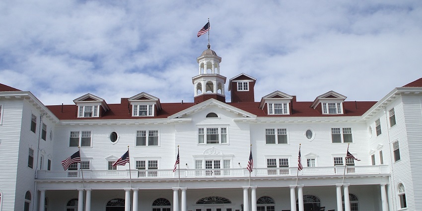 Stanley Hotel in Estes Park, Colorado, featuring historic architecture and scenic surroundings.