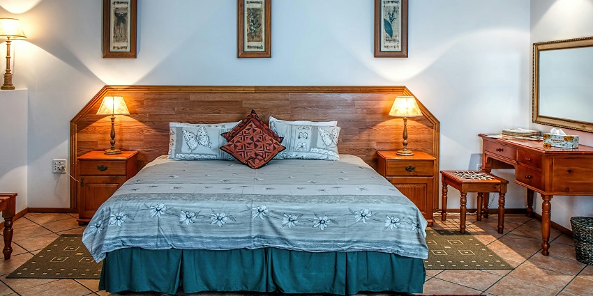 A view of a hotel room near the Anjaneri trekking trail, for a comfortable stay in Nashik.