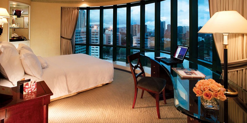 Qatar accommodations range from luxury hotels to budget-friendly guest houses