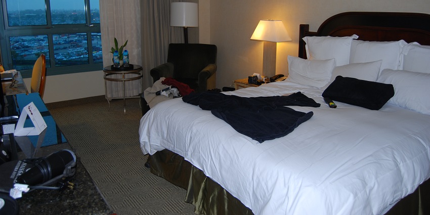 There are several resorts, hostels, and camping near the Masada National Park