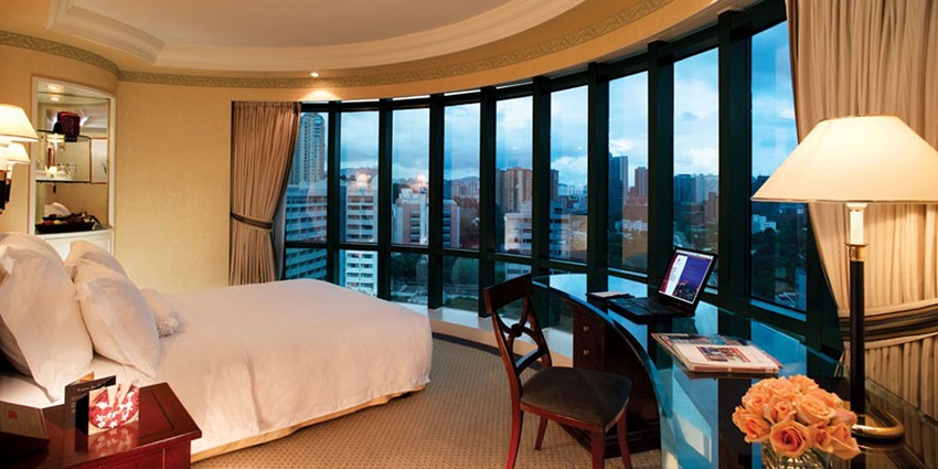 Cozy chalets, upscale hotels, and guesthouses near Caves for relaxation.