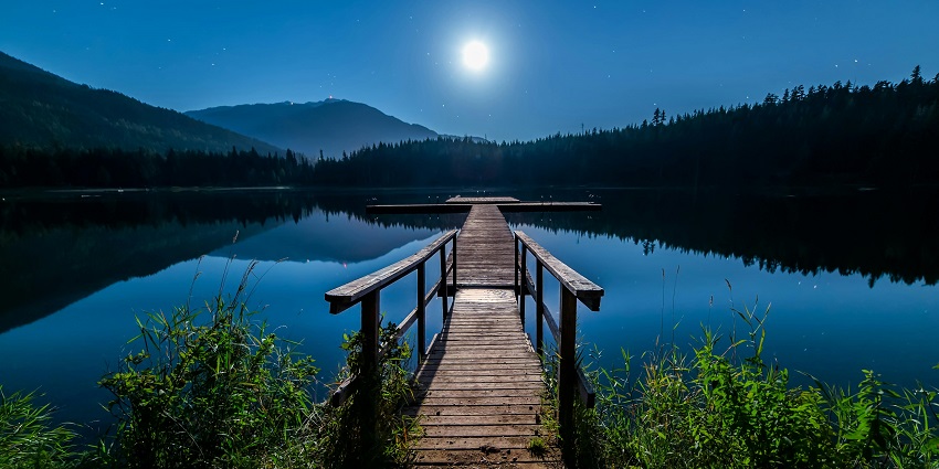 An amazing view of the river at the top of the mountain in Whistler in British Columbia.
