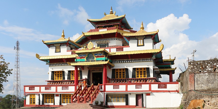 An image of the calming Phodang Monastery, one of the best monasteries in Kalimpong.