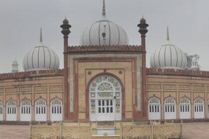 A picture of Muslim University, which is one of the best places to visit in Aligarh.