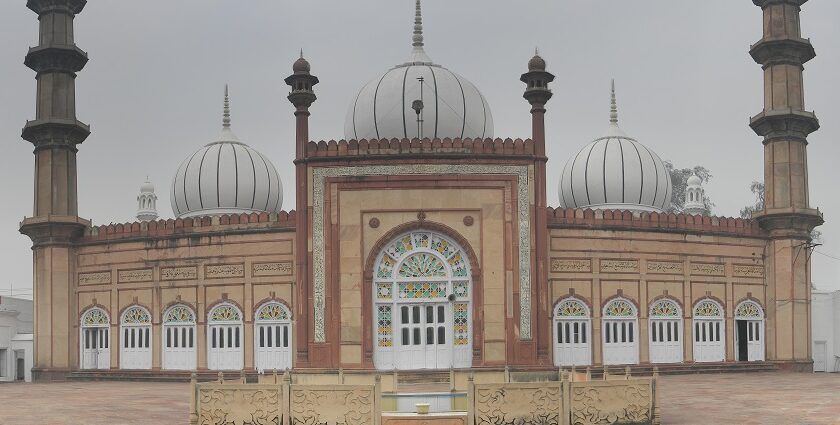 A picture of Muslim University, which is one of the best places to visit in Aligarh.