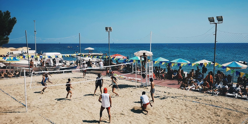 Istanbul beaches with golden sand, clear waters, and tranquility