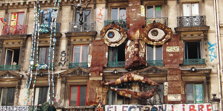 Vibrant art studio and gallery, 59 Rivoli is an artistic haven in the heart of Paris.