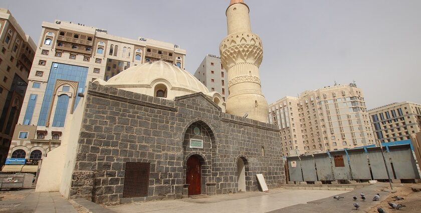 Abu Bakr Mosque in Medina, a symbol of Islamic devotion.