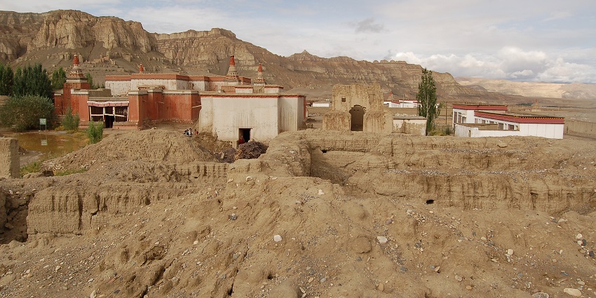 The ancient frescoes of the Tholing Monastery add a visual appeal to the site.