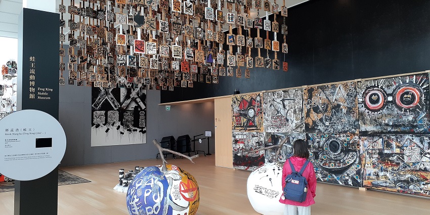 Explore the masterpieces of Chinese antiquity in the Hong Kong Museum of Art.