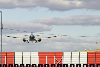 The airports in Argentina connect millions of tourists to every end of the world.