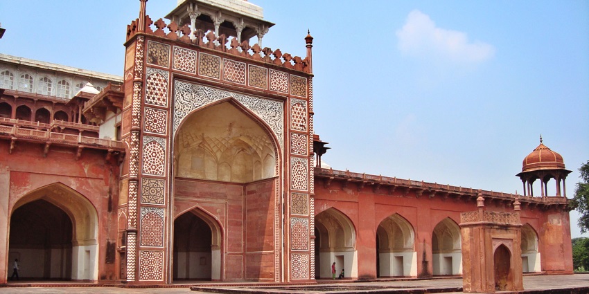 The entrance of Akbar’s Tomb, a place to visit near Radha Swami temple in Agra.