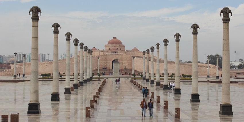 Ambedkar Memorial Park is one of the best places to visit near Kanpur within 100 km
