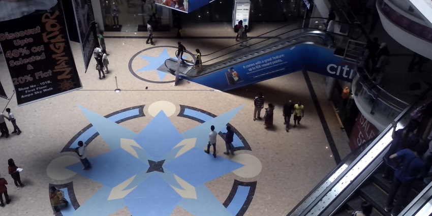Vibrant mall featuring shopping, dining, and entertainment facilities.