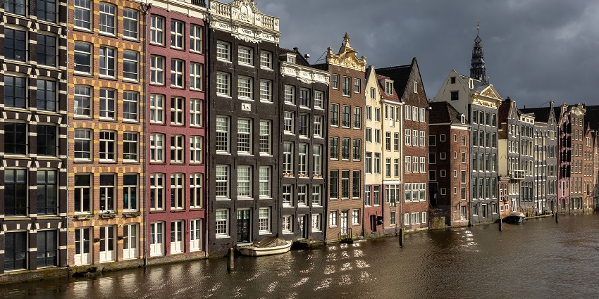Know the location of the Anne Frank Museum in Amsterdam