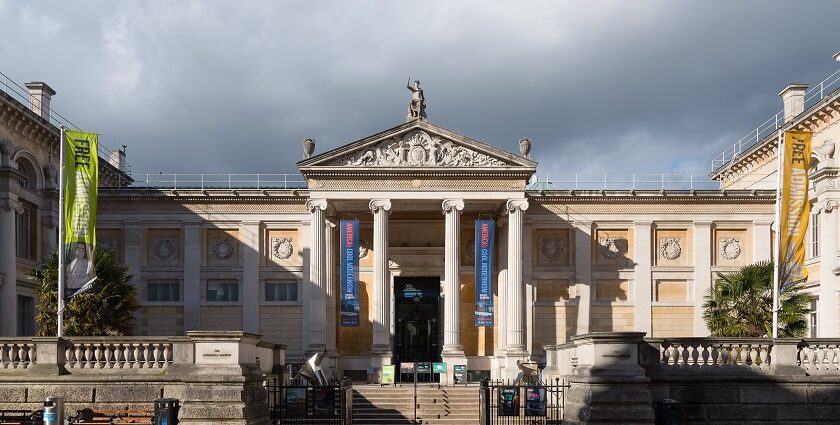 An image of the Ashmolean Museum, a famous tourist destination in Oxford