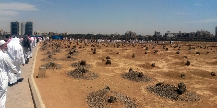Sacred cemetery in Medina, burial site of Islamic figures.