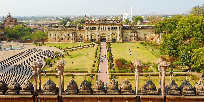 It is also called the Asafi Imambara. Bara means big, and an imambara is a shrine