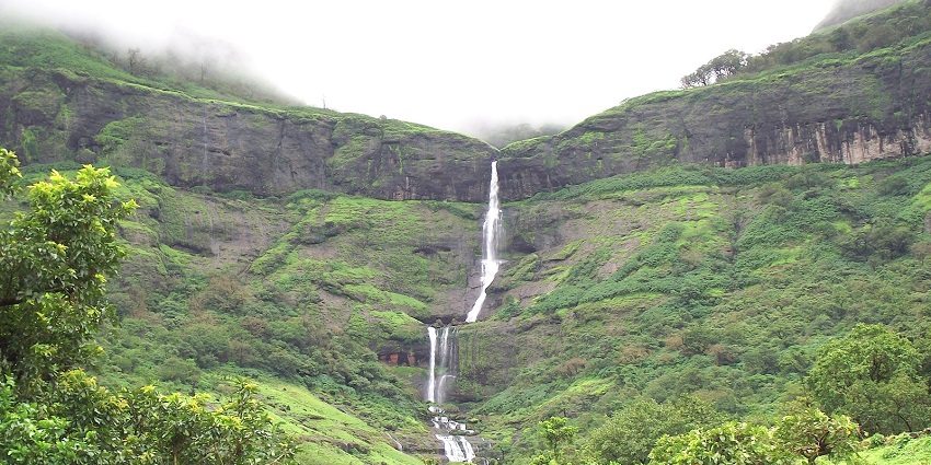 The best time for trekking is October to March, with clear skies and lush greenery.