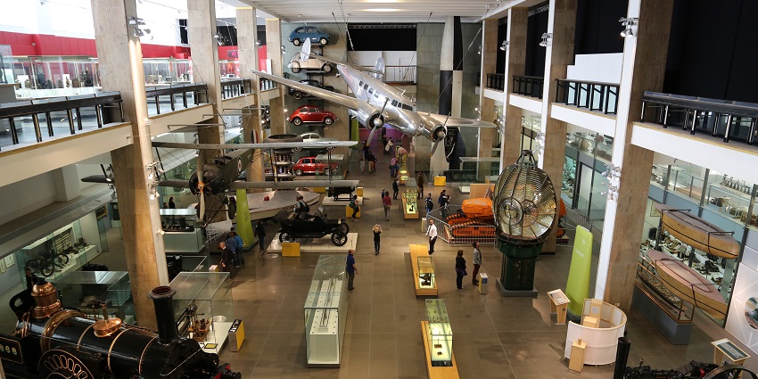 An image showing the Science Museum London, home to fascinating scientific exhibits.