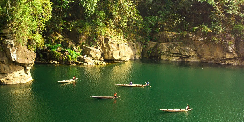 Dawki’s serene landscapes and thrilling adventures await your discovery