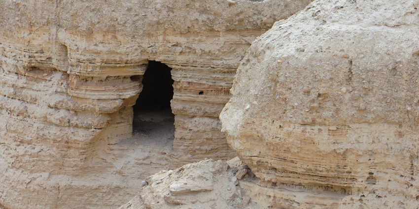 The best time to visit the Qumran Caves, Israel, is between October and April.