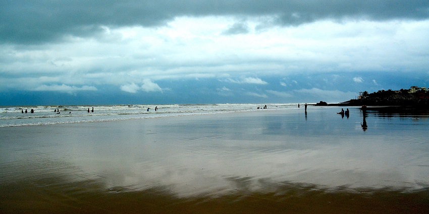 The best time to visit Digha is from November to February.