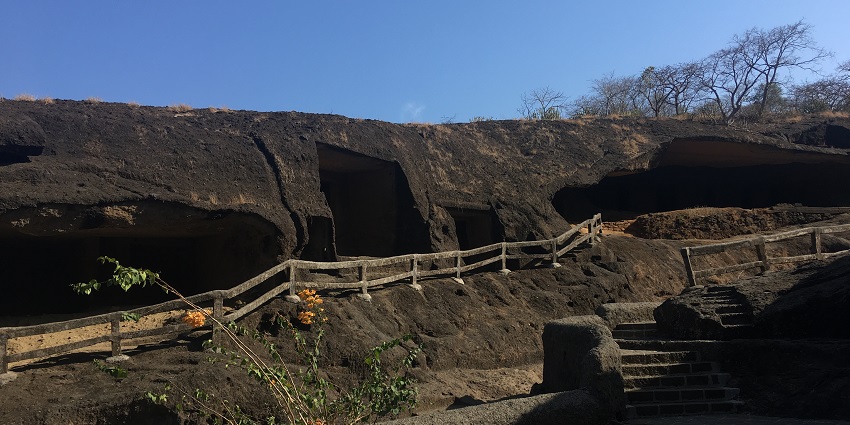 An image of the breathtaking view of Kanheri Caves on a bright sunny day