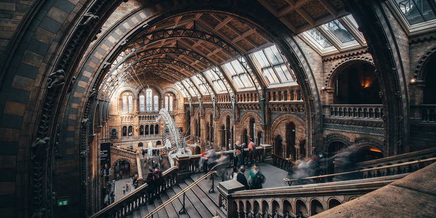 The best time to visit the museum are during the spring (March to May) or autumn.