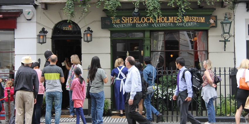 An image showing the welcoming entrance of the main destination for visitors.