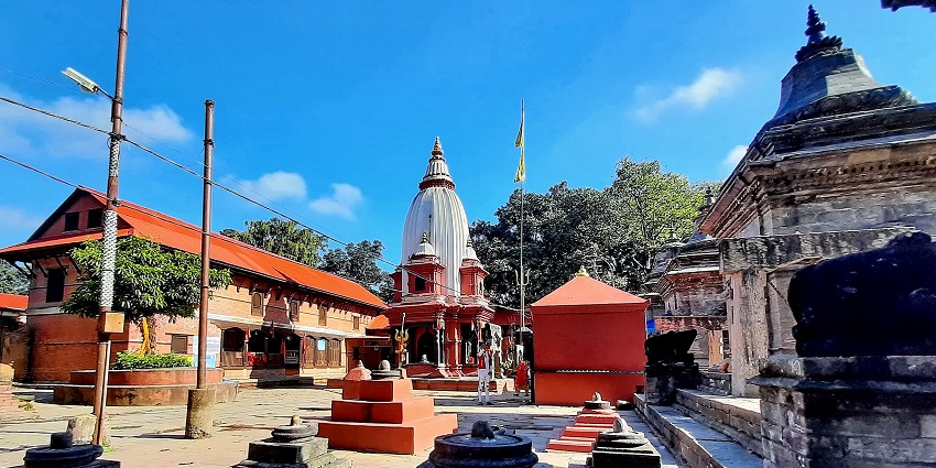 The Bhairavnath Temple is dedicated to Bhairav, the protector of Kedarnath.