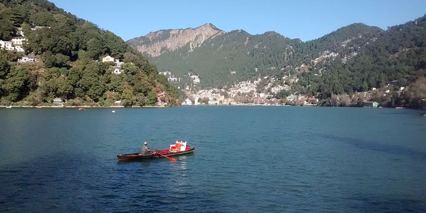 Bhulla Lake is one of the spectacular places to visit in Lansdowne.