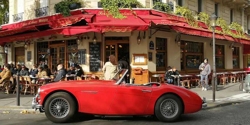 An image of a people in Bistro du Midi, one of the best restaurants for Valentine's day in Boston
