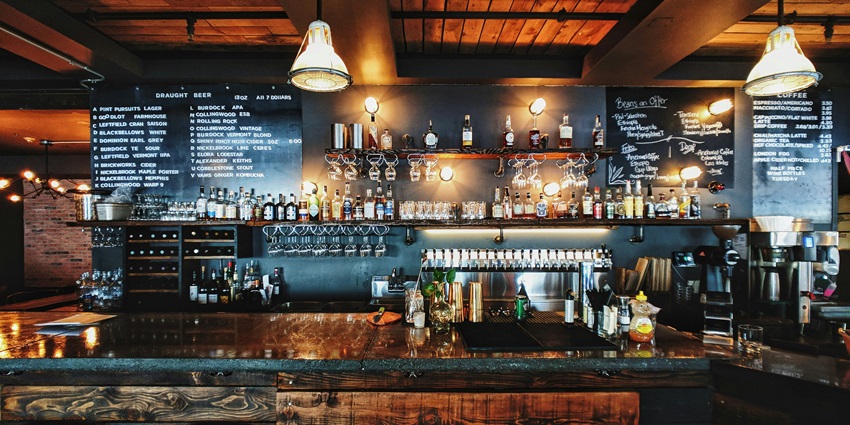 A picture of a lively bar, which is one of the best places to visit in Dehradun at night