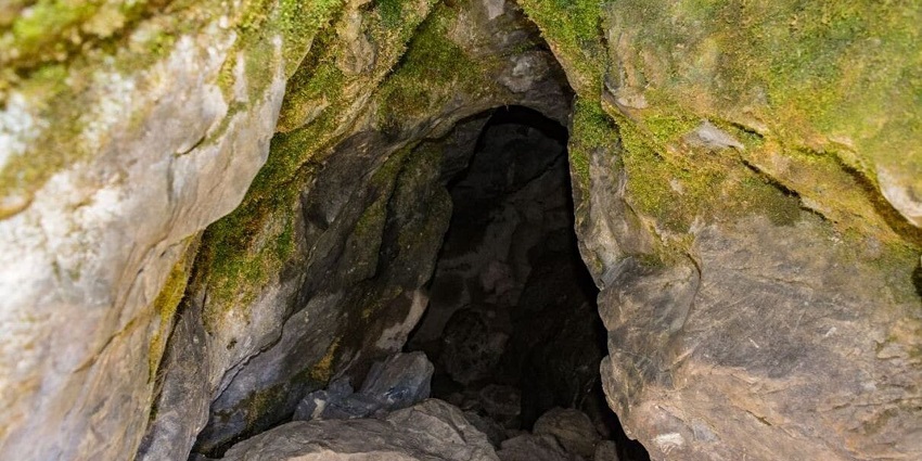 The ancient Budher cave Uttarakhand Daniel Romanson Chakrata - one of the best places to visit in Chakrata