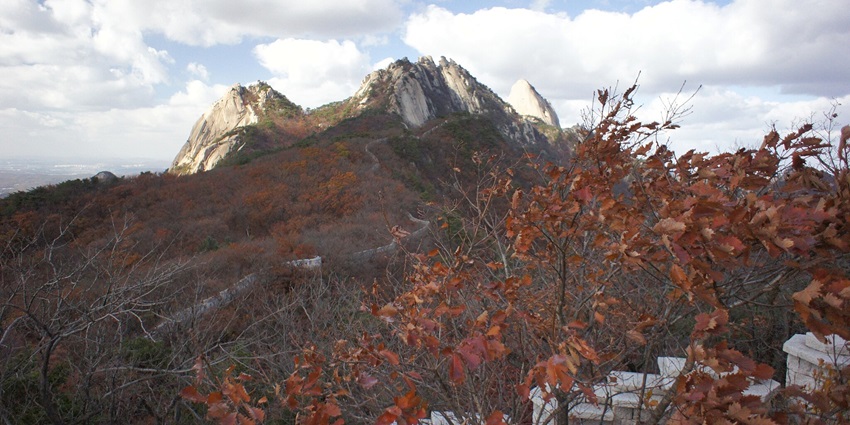 Bukhansan Mountain offers scenic views and exciting hiking opportunities.