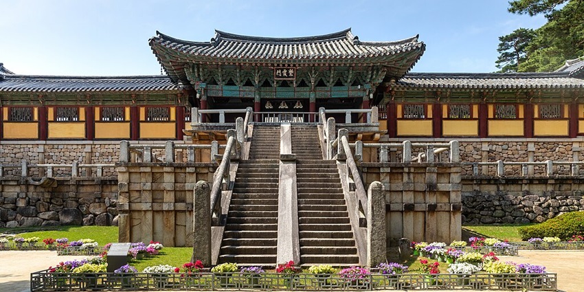 Cheongungyo and Baegungyo stairs at the historic temple in Gyeongju, a UNESCO World Heritage site.