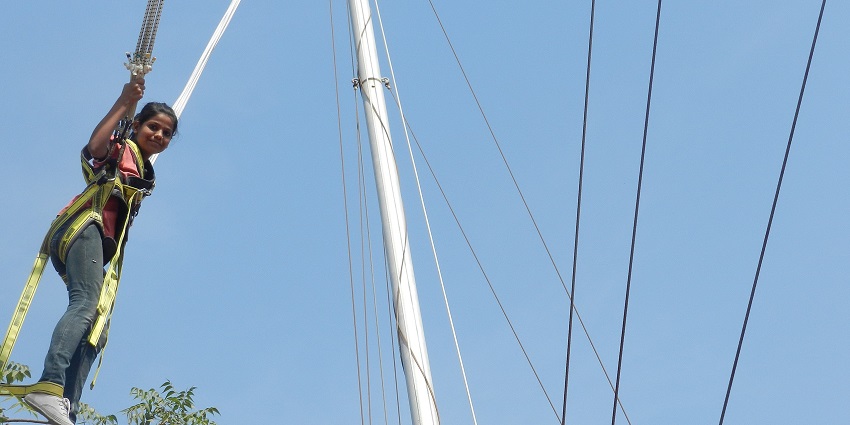 A representative image of Bungee Jumping is an exciting attraction for adventure sports in Pune