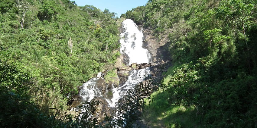 Cachoeira dos Pretos, a famous Brazil Waterfall, ideal for families and picnic