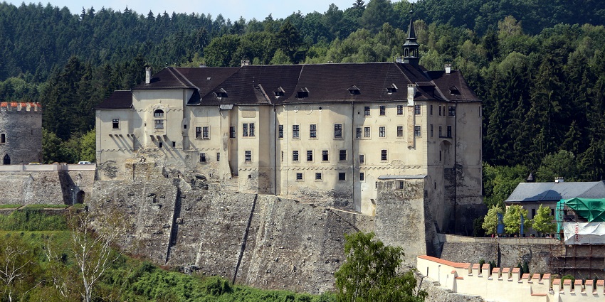 A picture of Šternberk Castle, one of the best spots for Valentine’s Day as a majestic escape.