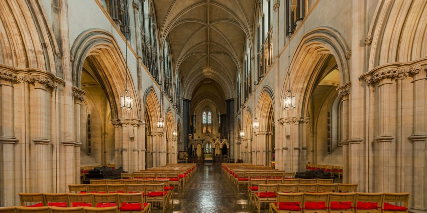 A picture of Christ Church Cathedral, which is one of the best places to visit in Dublin.