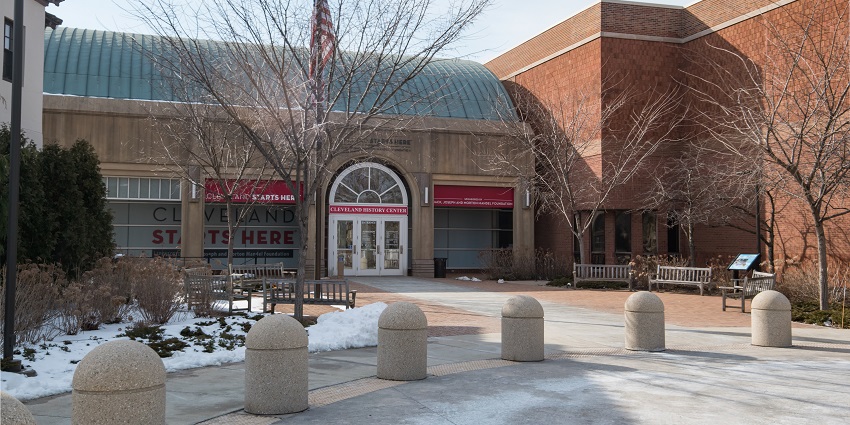 A picture of the Cleveland Museum of Art, featuring historical artefacts and displays.