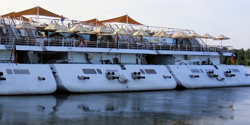 A view of the Danube River, experiencing this is one of the best things to do in Hungary.