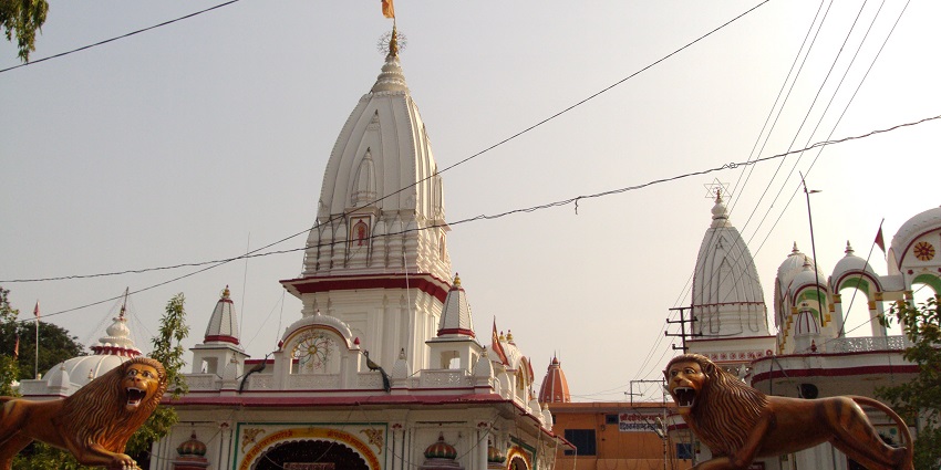 Beautiful image of the iconic Daksha Mahadev Temple in Uttarakhand