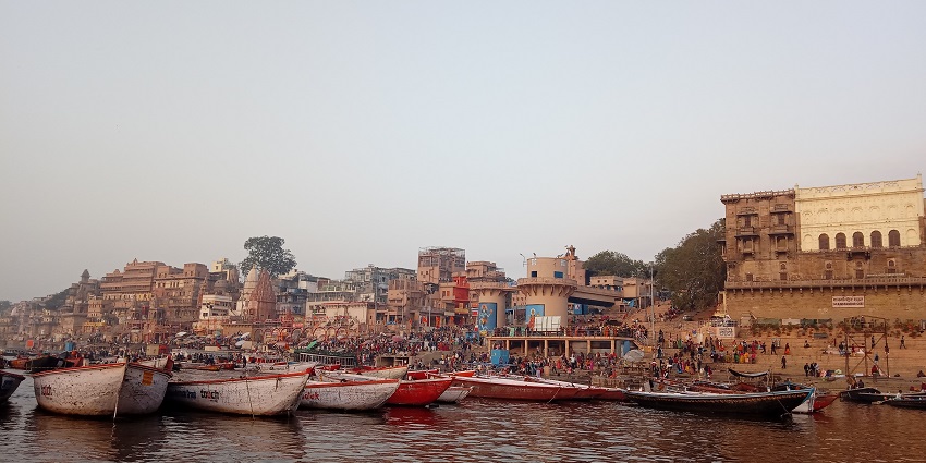 Attending Dashashwamedh ghat for boating is a lifetime experience you must have with your partner.