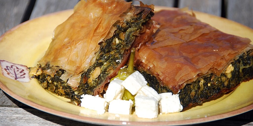 Trying out the delicious food in Athens is one of the most amazing activities for all.