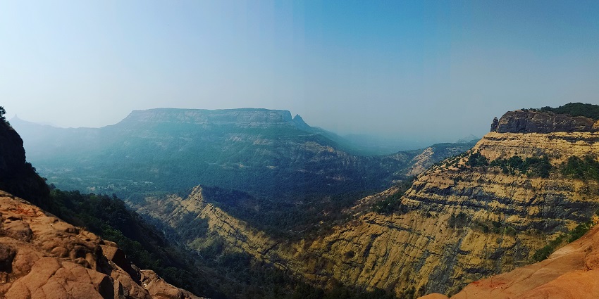 Matheran travel package includes stunning spots, famous for natural echoes and vistas