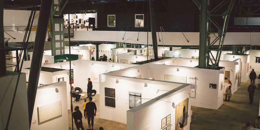 Art Galleries in Gurgaon promoting Indian and international contemporary art.